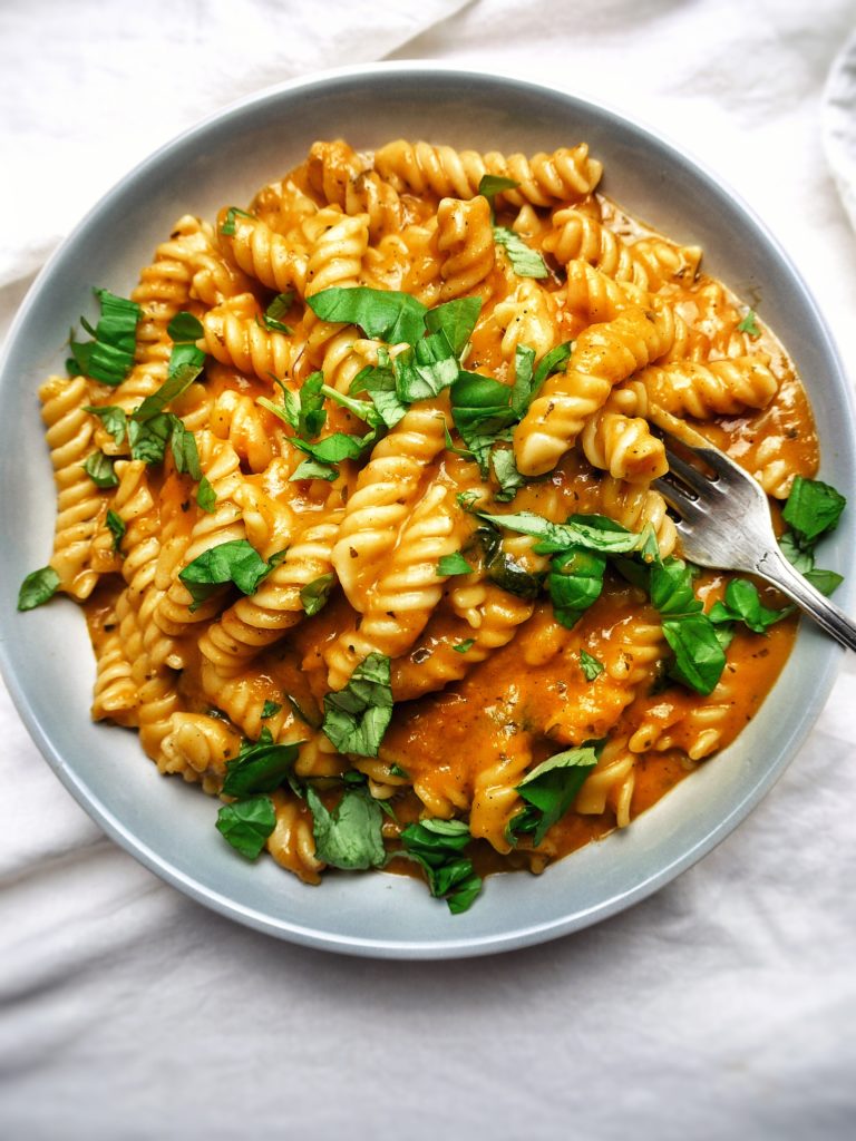 Easy Creamy Tomato Sauce beferox